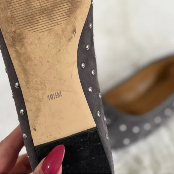TALBOTS 10.5 11 Blair Studded Suede Ballet Flats in Kendall Grey • Classic Shoes