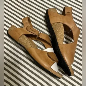 Taos Serene Women's Sandals