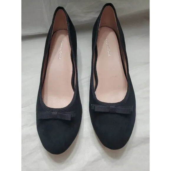 Taryn Rose Freed Kidsuede Leather Flats Size 9M Low Heel Black Preppy Old Money