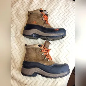 The North Face® Kids Chilkat Lace II, Boys sz 5, Brown &amp; Black.