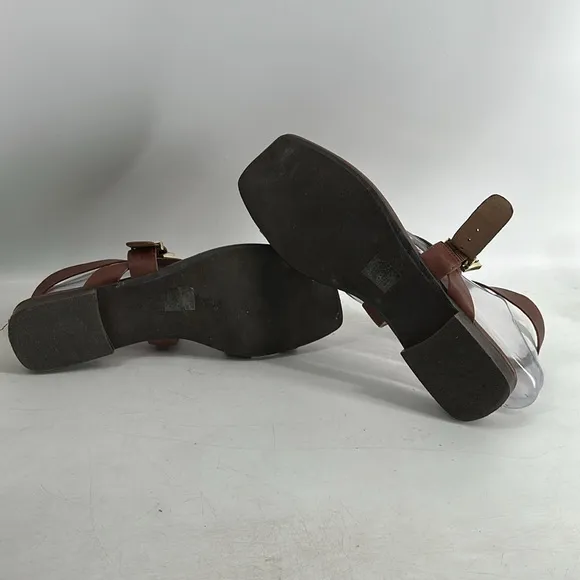 The Wishbone Brown Leather Adjustable Buckle Crossover Strappy Sandals Size 11M