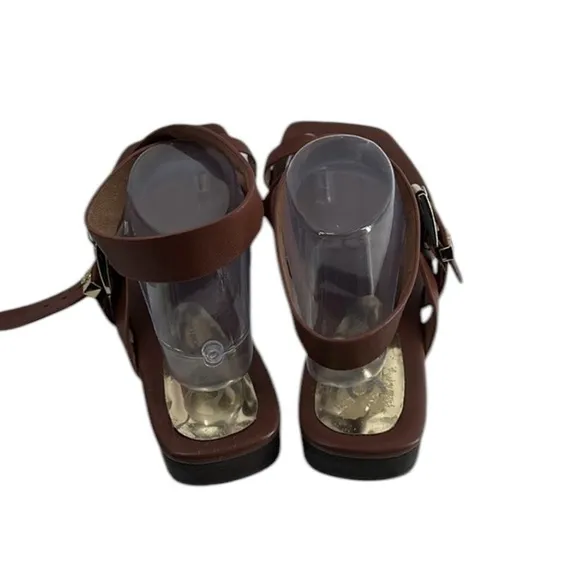 The Wishbone Brown Leather Adjustable Buckle Crossover Strappy Sandals Size 11M