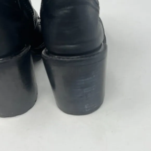 Thursday Boot Co. women's 10.5 Rebel High-Heel Zip-Up boots black leather