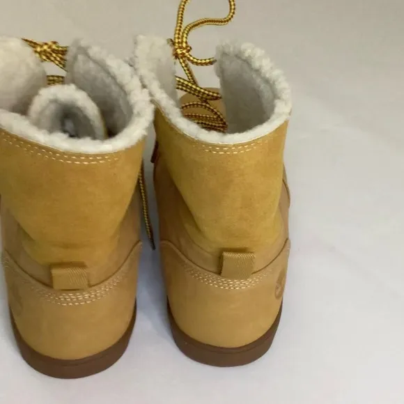 Timberland Dausette Fleece Fold Down Boots Size 8.5