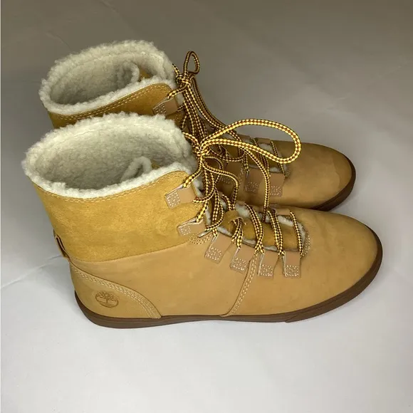 Timberland Dausette Fleece Fold Down Boots Size 8.5