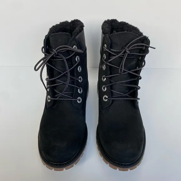 Timberland Women’s Fleece Lined Boots