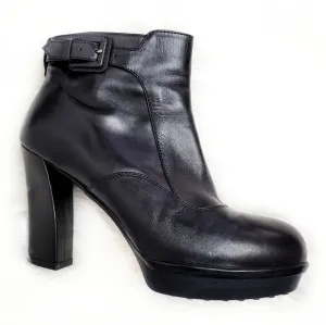 Tod's | Black Leather Buckle Ankle Booties Boots