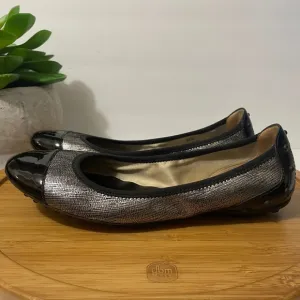 Tod's Leather Cap Toe Ballet Flats Metallic Silver Black Loafer Size 6.5