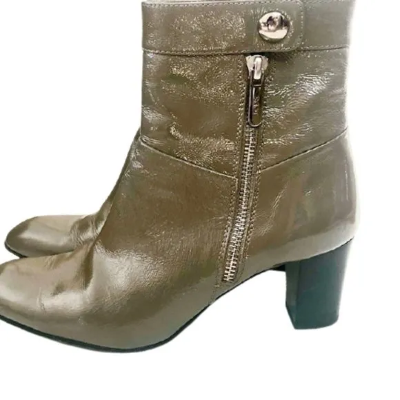 Tod's Patent Ankle Boots Made in Italy - Taupe - EU 37.5