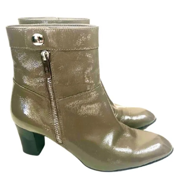 Tod's Patent Ankle Boots Made in Italy - Taupe - EU 37.5