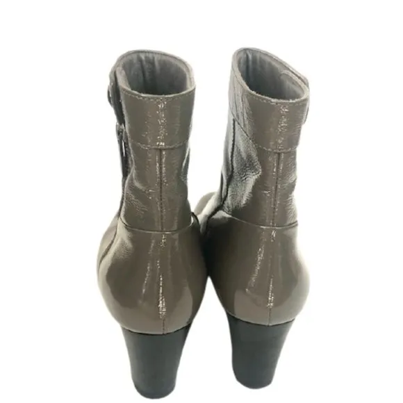 Tod's Patent Ankle Boots Made in Italy - Taupe - EU 37.5