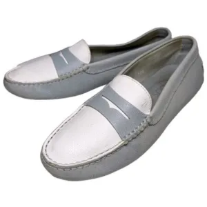 Tod’s Women’s Size 38.5 7.5 Blue White Pebbled Leather Nub Bottom Penny Loafers