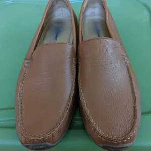 Tommy Bahama Amalfi tan leather loafers, 11D