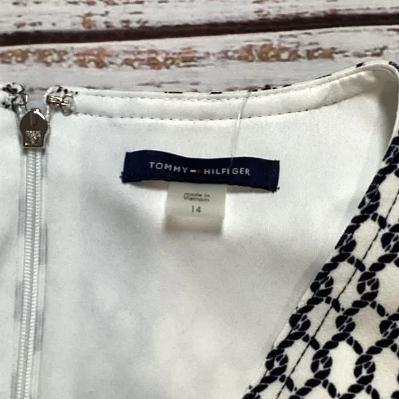 Tommy Hilfiger Sheath Dress NWT Size 14