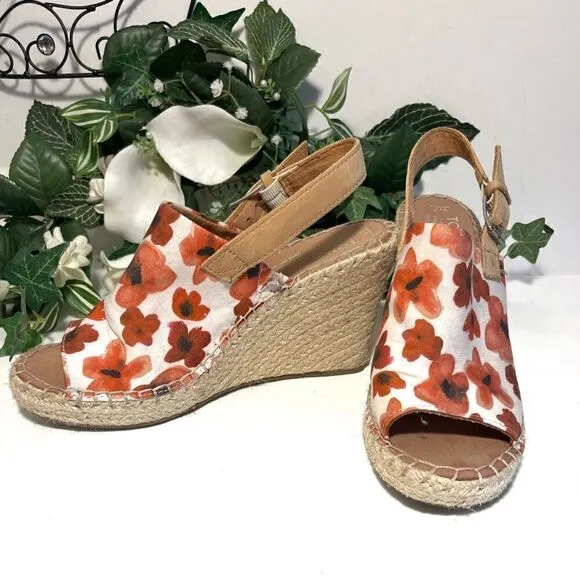 Toms Poppy Monica Wedge