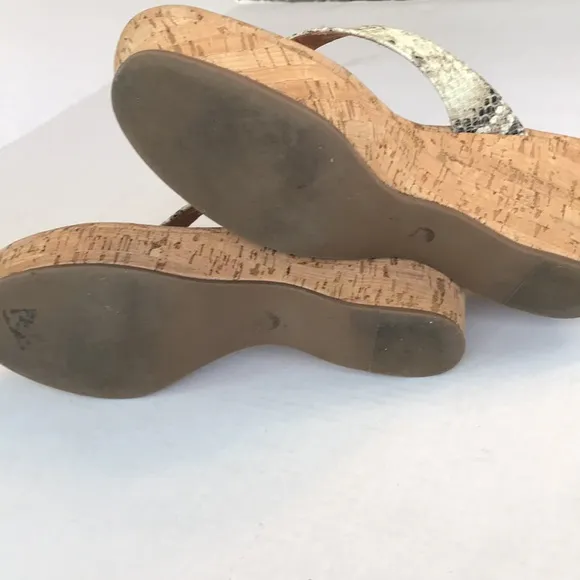 Tory Burch Alligator 🐊 Print Leather Thong Platform Cork Heel Sandals