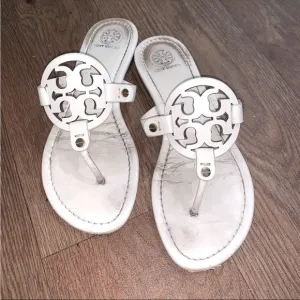 Tory Burch Bone White Miller Thong Sandals - Size 7 1/2