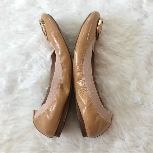 TORY BURCH • Caroline Nude Patent Leather Ballet Flats Stretch Size 5.5