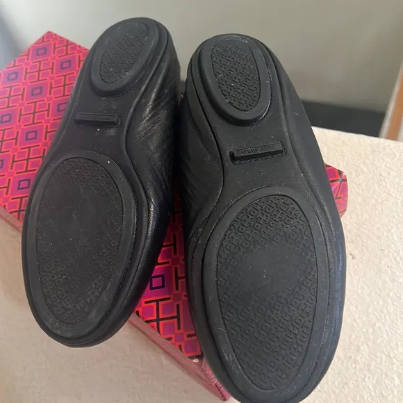 Tory Burch Flats Minnie Travel Ballet Flat Black Leather  logo Ballerina 5.5‎
