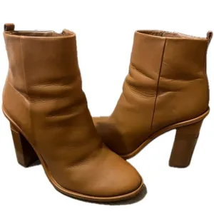 Tory Burch Gabrielle Elegant Tan Ankle Boots Size 9M