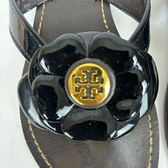 Tory Burch Sandals Patent Leather Thong Flower Vamp Slip-On Flats Black Size 6.5