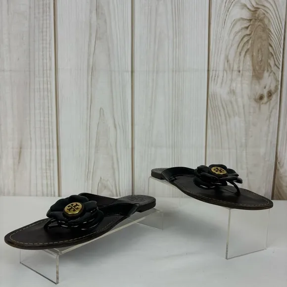 Tory Burch Sandals Patent Leather Thong Flower Vamp Slip-On Flats Black Size 6.5