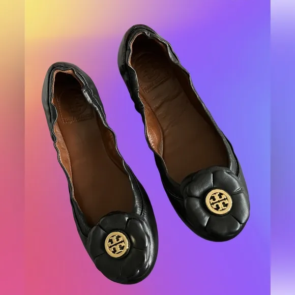 TORY BURCH SHELBY BLACK FLOWER NEW BOX SHOES LEATHER LOGO BALLET FLATS 6.5