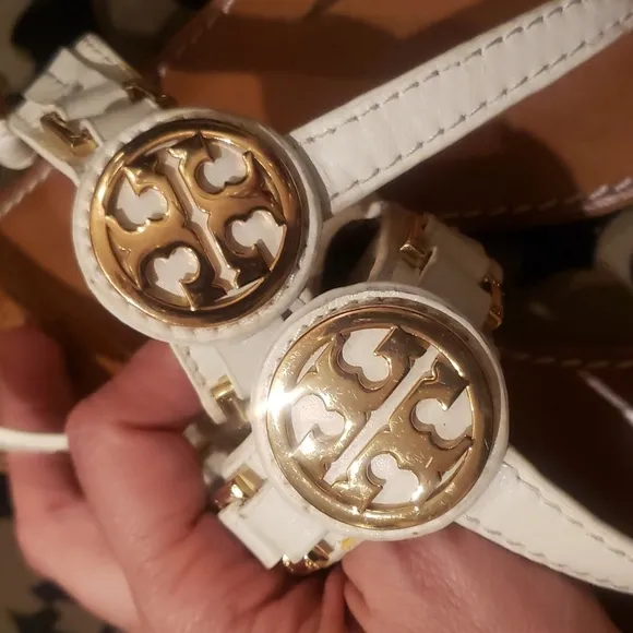Tory Burch T strap white leather tan gold sandals 8