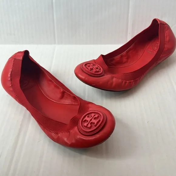 Tory Burch Work Closed Toe Size 7 Caroline Red Logo Leather Slip-On Ballet Flats