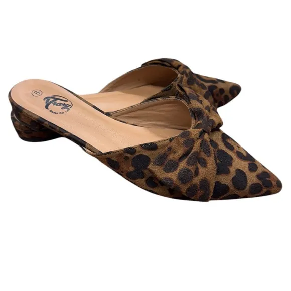 Trary Women's Backless Loafers Mule Shoes Leopard Print, Pointed Toe Flats Sz 8