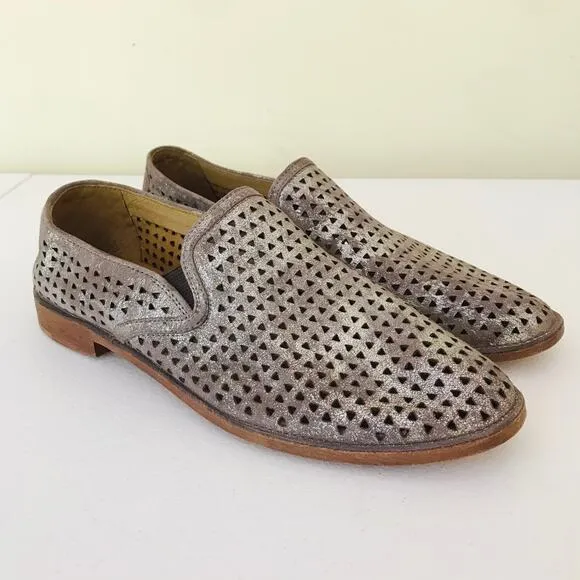 Trask Ali Perforated Metallic Loafer Flats Gray Silver Women's Size 7.5