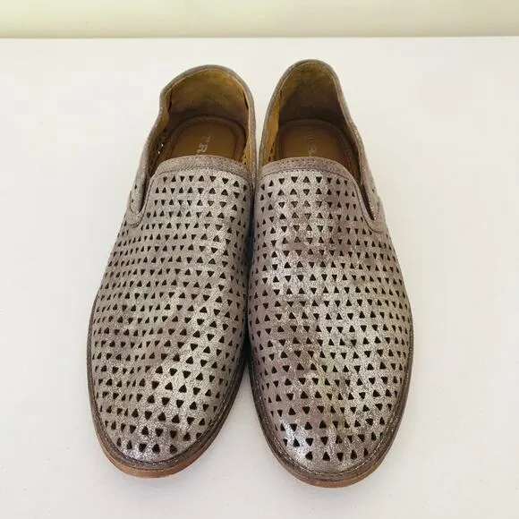 Trask Ali Perforated Metallic Loafer Flats Gray Silver Women's Size 7.5
