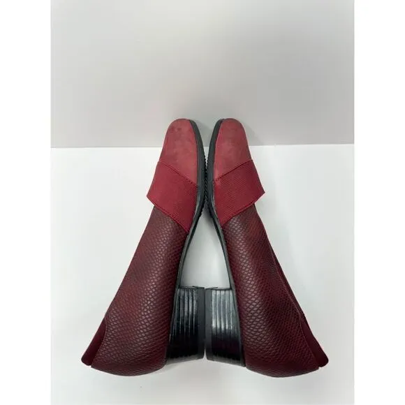 Trotters Loafers Womens Size 5 Red Wine Leather Padded Slip On Casual Shoes NEW
