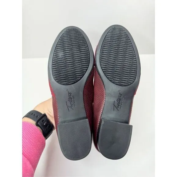 Trotters Loafers Womens Size 5 Red Wine Leather Padded Slip On Casual Shoes NEW