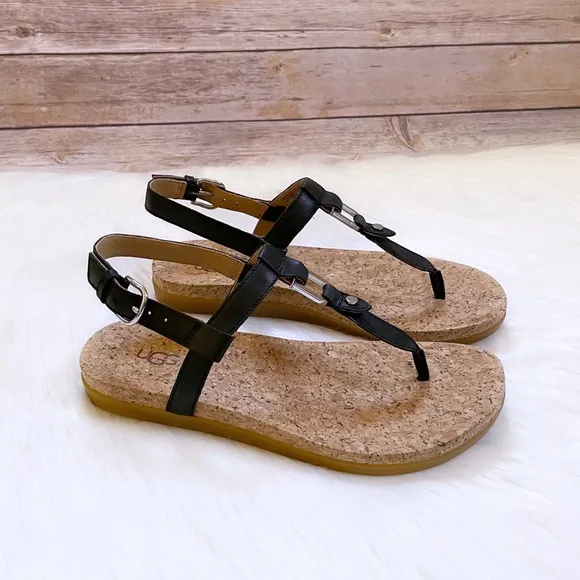 UGG Aleigh Black Leather Thong Strap Sandals