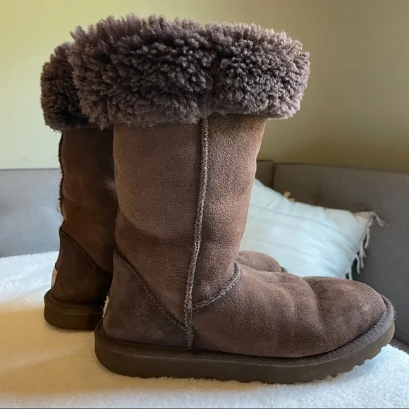 UGG Australia Classic Tall Brown Boots.  Size 7