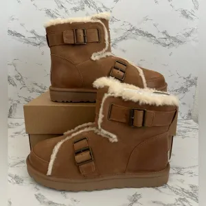 UGG Australia Dune Mini Buckle Boots Chestnut Brown Fleece Lined Women’s Sizes