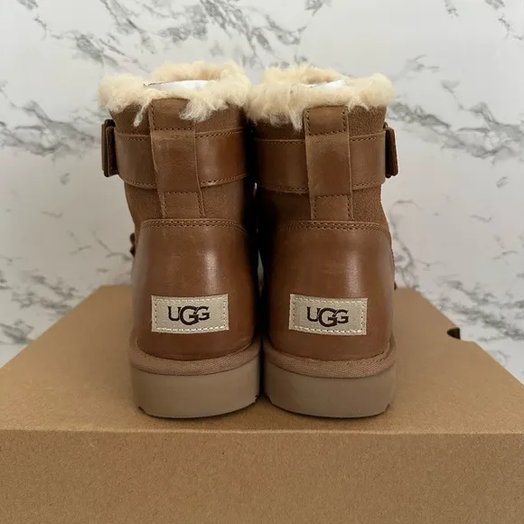 UGG Australia Dune Mini Buckle Boots Chestnut Brown Fleece Lined Women’s Sizes