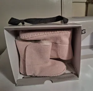 UGG Baby Pink Boots With Fleece Lining New Display