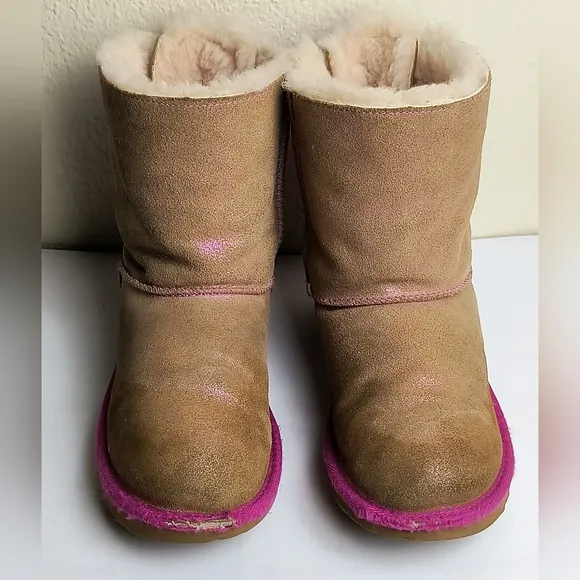 UGG Bailey Kids Boots in Brown and Pink Bow Big Girl Size 4