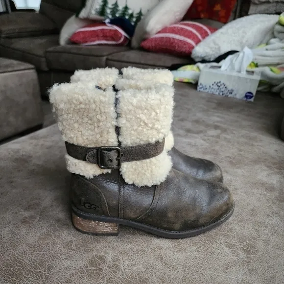 UGG Blayre II Boots