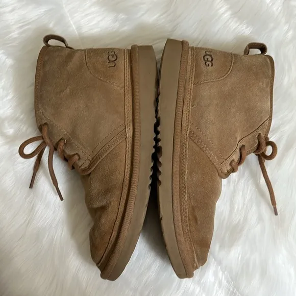 UGG Boys Tan Fleece Lined Lace Boots