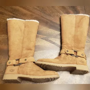 UGG Braiden Boots In Chestnut Womens Size 8