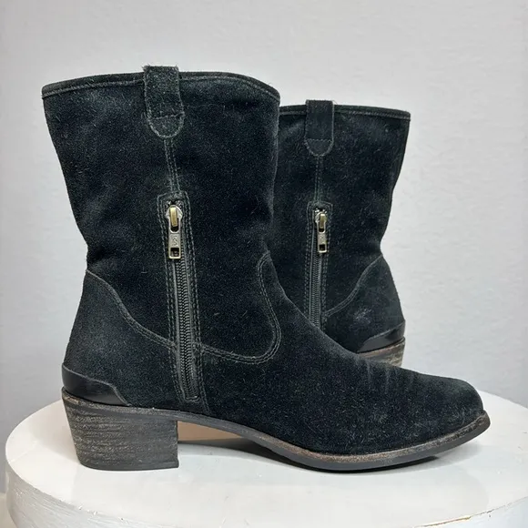 UGG BRIAR BURNISHED BLACK SUEDE WESTERN STYLE WINTER BOOTS