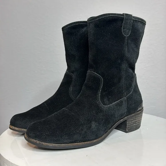 UGG BRIAR BURNISHED BLACK SUEDE WESTERN STYLE WINTER BOOTS