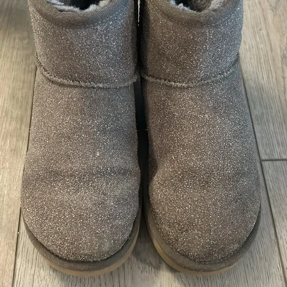 UGG Brown and Gray Ankle Boots with Plush Lining