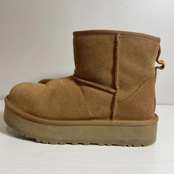 UGG Classic Mini Platform Chestnut Brown Boots Women’s Size 5