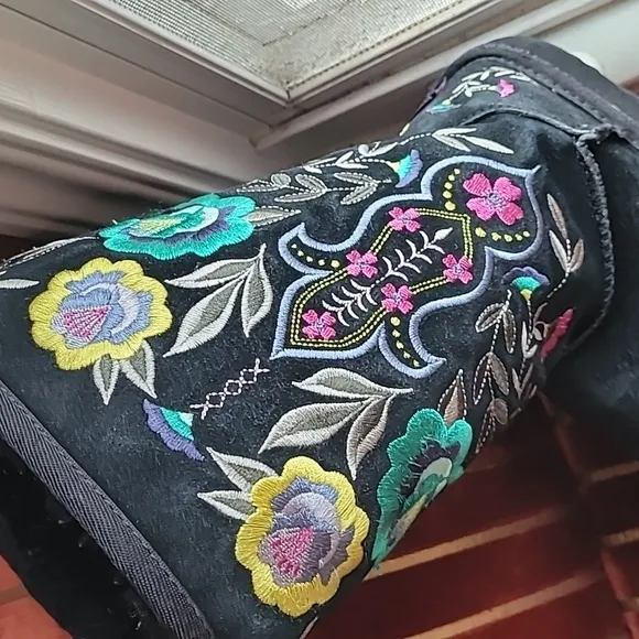 UGG Juliette Embroidered Boots