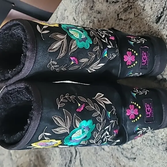 UGG Juliette Embroidered Boots