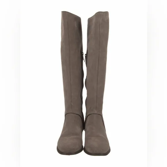 UGG Suede Knee high Riding boots (Gracen) Host Pick!! 💥